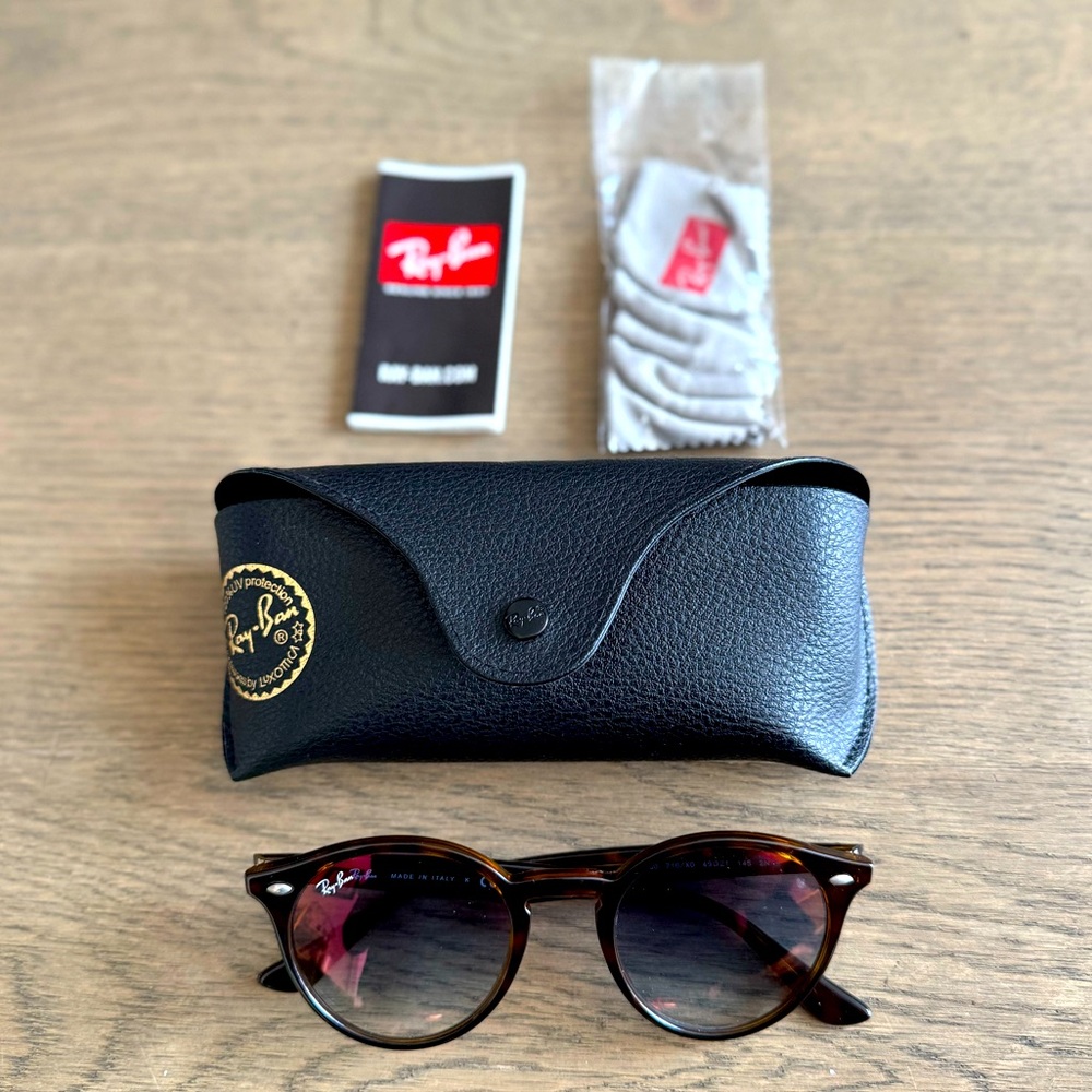Ray Ban Round Sunglasses RB2180 (NWT and case!)